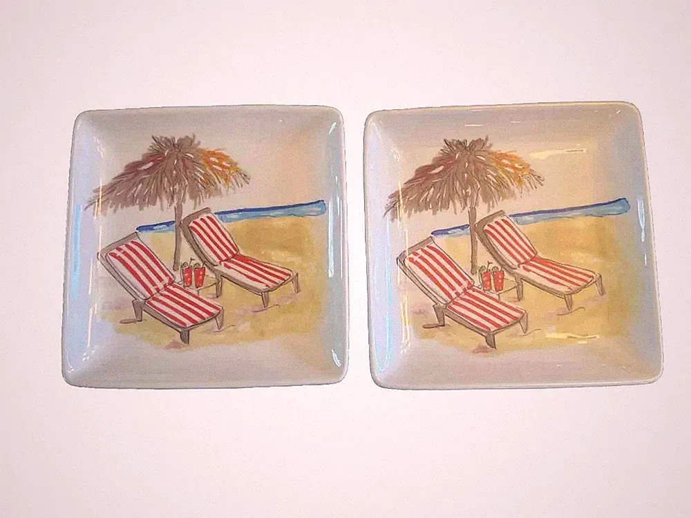 Magenta Square Ceramic Plate, Beach Chairs, Summer Vacation on the Shore, EUC